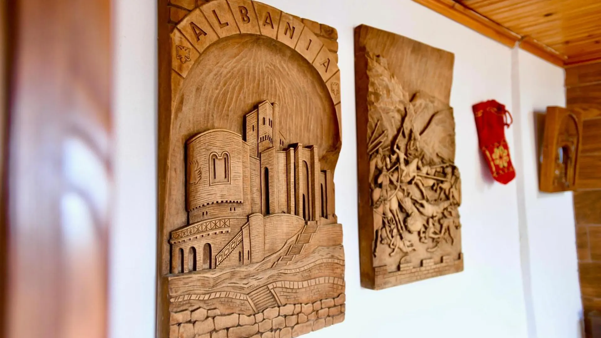 Гостевой дом Guesthouse Alvaro Kadiu Берат